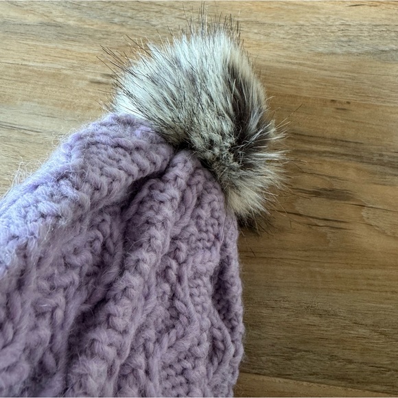 Women’s Nardi & Tagliaferri Lilac Light Purple Knit Winter Pom Pom Hat - Picture 15 of 16